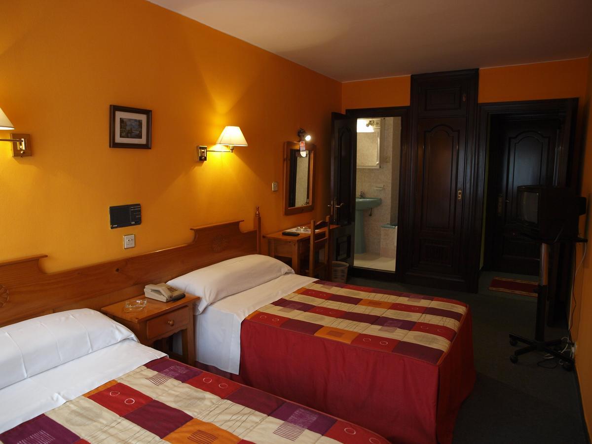Hotel Paris Gijon Luaran gambar