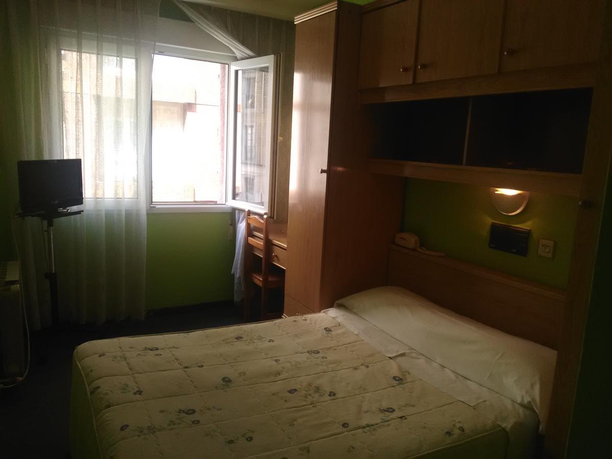 Hotel Paris Gijon Luaran gambar